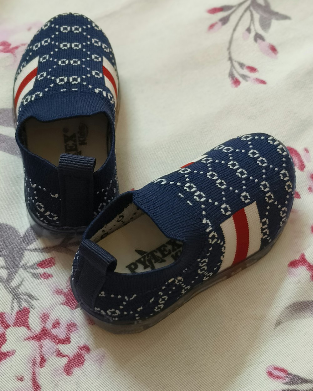 Chaussures en toile enfant