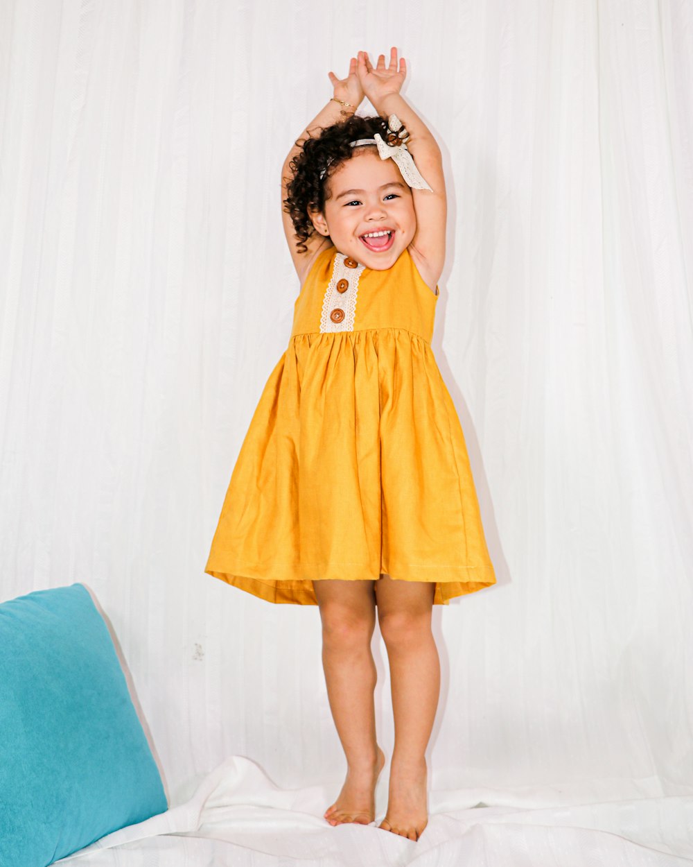 Robe fille jaune